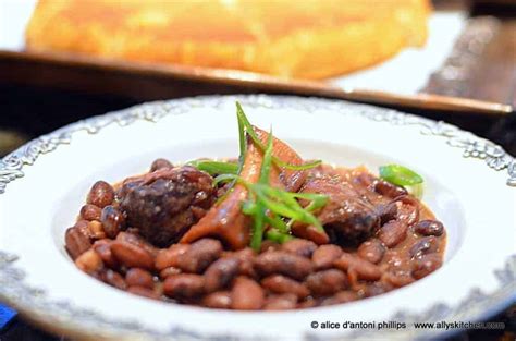 Continue roasting until beans are tender, slightly browned and just starting to shrivel. bourbon ham shank cranberry beans | cranberry beans recipe | beans