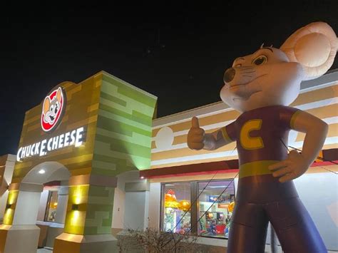 Fresh New Look At Chuck E Cheese In Sharonville Oh Chuckecheese Ad