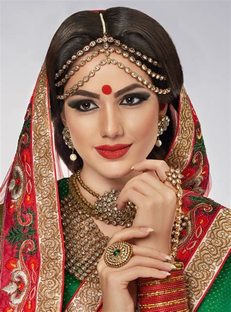 Majestic Beauty Khush Mag Asian Wedding Magazine For Every Bride