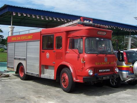 Fire Engines Photos Malaysia Bedford Tk1250