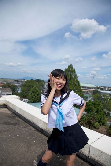 New Japanese Gravure Idol Miyuki Watanabe 1st Photo Album Jn15 Ebay