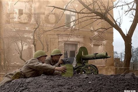 Color Photos Of Soviet Soldiers During Wwii Vintage Everyday