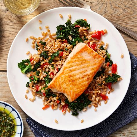 Recipe Seared Salmon And Salsa Verde With Sweet Piquante Pepper And Farro