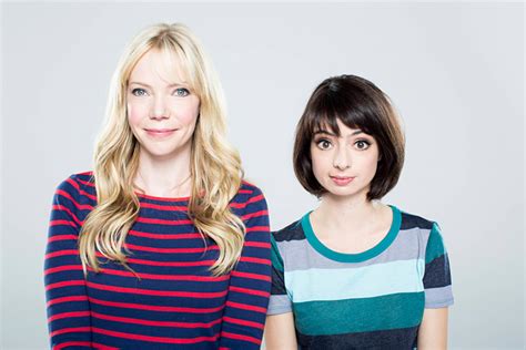 Garfunkel And Oates On Their Ifc Show Season Finale Airs Tonight Under The Radar Magazine