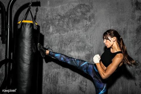 Female Boxer At The Gym Premium Image By Mckinsey