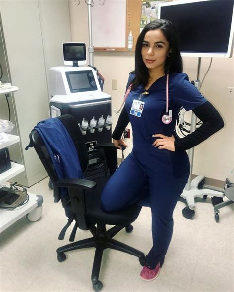 Female Doctor Medical Nurse Outfit Scrubs Nursing Clothes Cute Scrubs