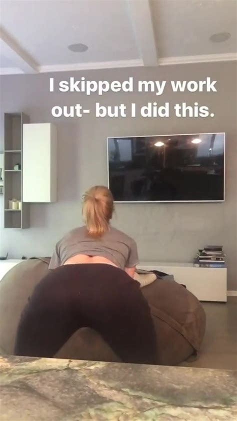 iliza shlesinger twerking free hot celeb porn ad xhamster xhamster