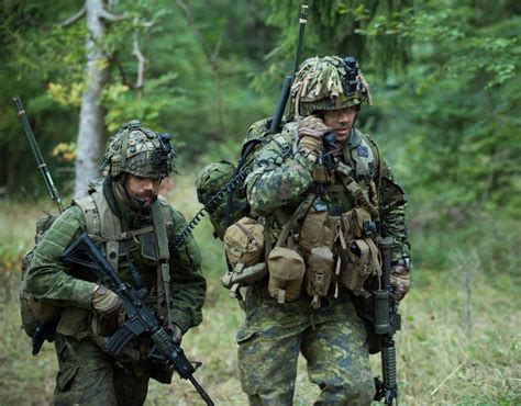 Canadian soldiers on exercises in Germany, 2016. | Canadian soldiers ...