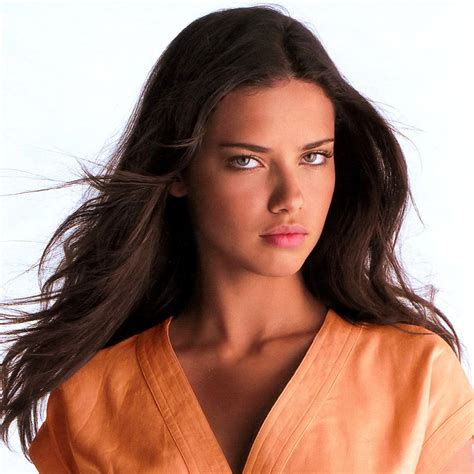 2248x2248 Resolution Adriana Lima Beautiful Pictures 2248x2248