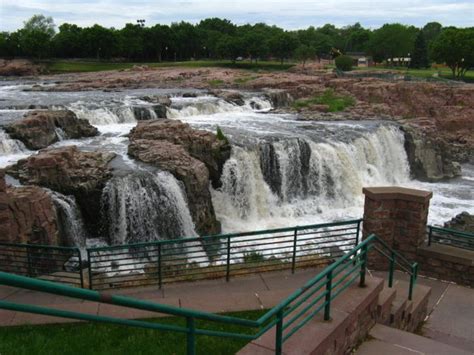 You Can Practically Drive Right Up To The Beautiful Sioux Falls In
