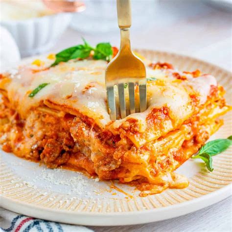 Homemade Baked Lasagna Recipe The Country Cook