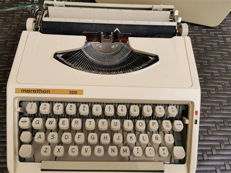 Vintage Korean Typewriter Marathon 200 Computers And Tech Office