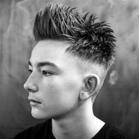 Latest hairstyle for men is here to get right now. 16 Men's Messy Hairstyles For Spiffy Look - Haircuts ...