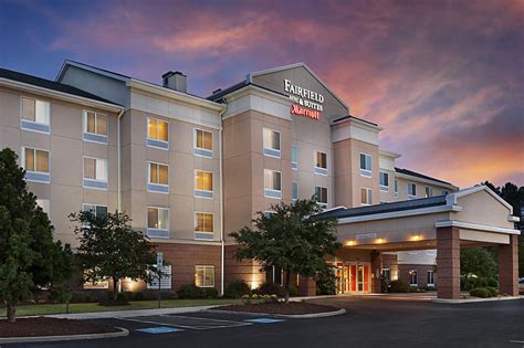 Fairfield Inn And Suites Rfs Architects