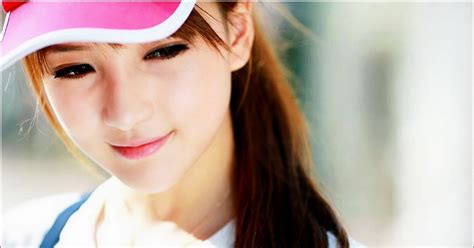 Cara memikat wanita melalui sms. Cara Memikat Hati Pria dan Wanita: susuk emas di muka di ...