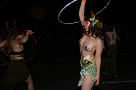 Topless Women Spotted In Sydney Gay And Lesbian Mardi Gras Parade