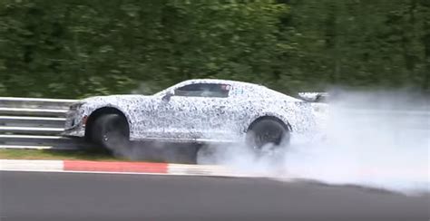 Video New Camaro Z28 Prototype Crashes Into Wall At Nürburgring