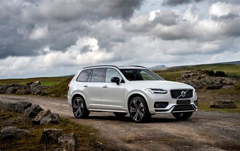 2023 Volvo XC90 Recharge T8 Ultimate Dark 4dr SUV AWD