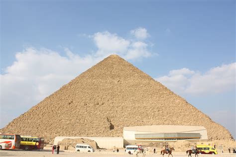 Filegreat Pyramid Of Giza 2010 From South Wikipedia