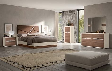 Italian Wooden Furniture Bed