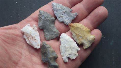 Collection Of 6 Field Grade Native American Indian Arrowheads Ket