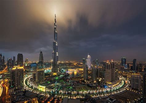 Night Time Dubai Looks Like It Came Straight From A Sci Fi Movie