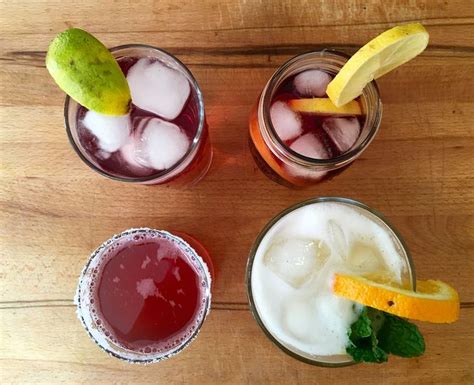4 Easy Cranberry Cocktails That Are Way Better Than Vodka Cranberry