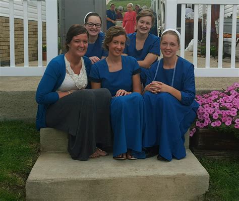 Essense of australia d2642 wedding dress | new, size: Amish Wedding