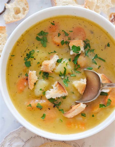 30 Amazing Vegan Soup Recipes The Clever Meal