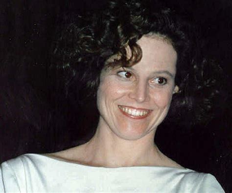 Sigourney Weaver Biography Age Weight Height Friend