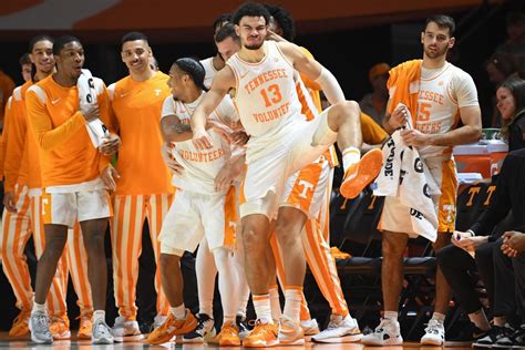 where tennessee basketball appears in ncaa tournament bracketology north carolina news