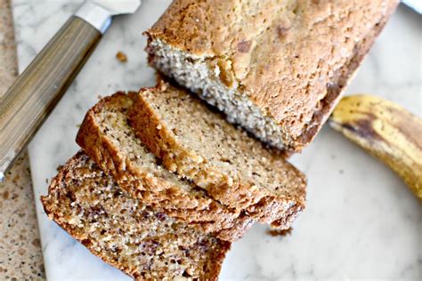 Unfortunately, even though there's a fruit in its name, banana bread isn't always the healthie. Best Banana Bread With Sour Cream - Easy One-Bowl Recipe ...