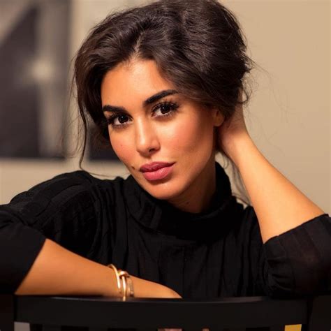 Arab Women Beauty Yasmin Sabry Arab Celebrities Egyptian Actress Girl Photography Poses