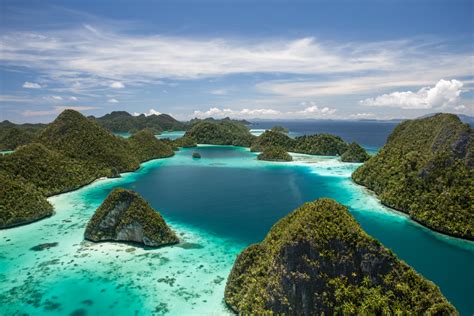 Papua Diving In Raja Ampat Authentic Indonesia