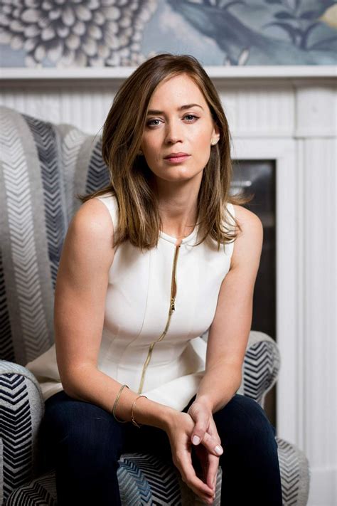 Emily Blunt Photographed By John Phillips June Emily Blunt Blunt Celebrities Female