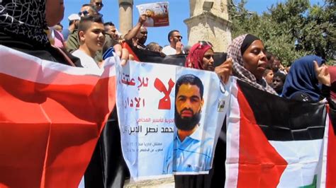 Israel Treats Palestinian Prisoner On Hunger Strike After Health Deteriorates The New York Times