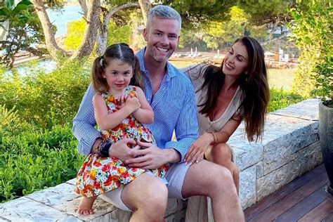 Ryan Serhants Daughter Zena Turns 3 With 2 Rainbow Cakes Photos The