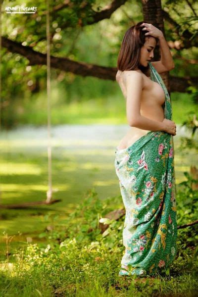Ngentot Istri Make Sarung Batik Sex Pictures Pass