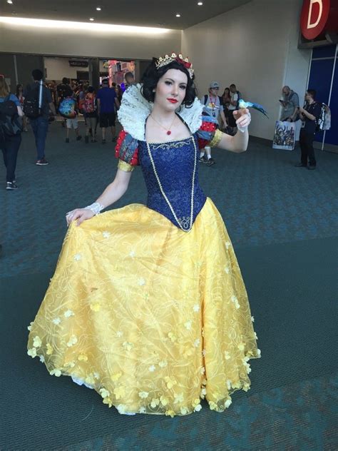 This Captivating Snow White Diy Snow White Costume Snow White Costume Disney Princess