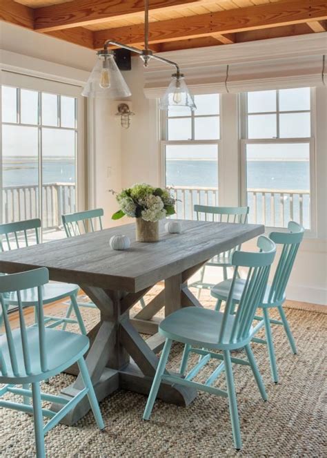 Hgtv Invites You To See This Coastal Dining Room With A Weathered Wood