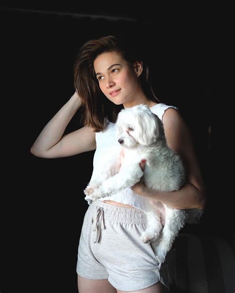 Bea Alonzos Bare Faced Selfies Will Inspire You To Go Makeup Free Metrostyle