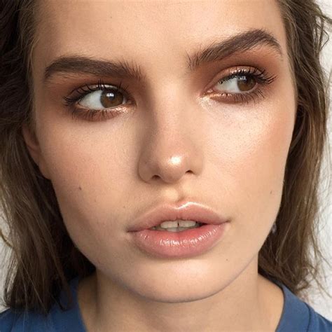 5 Steps To Achieving The Famous Instagram Nude Makeup Look The Nevermind Blog