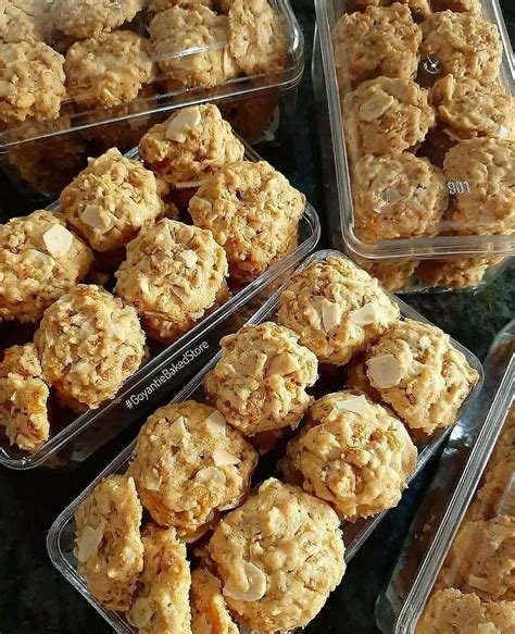 Resep Cornflakes Almond Cookies Super Renyah