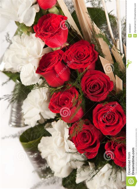 Bouquet Of Red And White Rose Flowers Stock Image Image Of Blossom