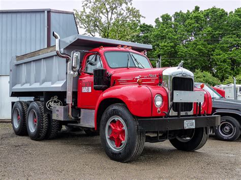 Mack B 61 Dump Truck Taken At The Cincinnati Chapter Of Th Flickr