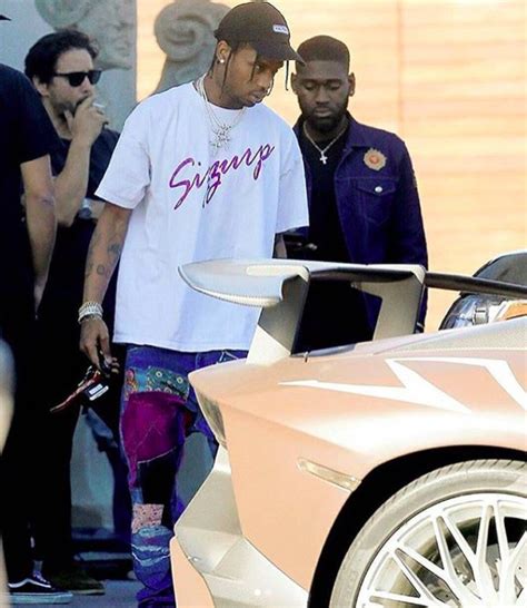 Desire On Twitter Travis Scott Spotted Shopping In Hollywood Wearing