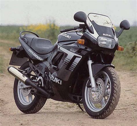 Suzuki Gsx600f 1996 2000 Review Speed Specs And Prices Mcn