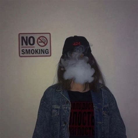 𝐅𝐢𝐧𝐝 𝐩𝐢𝐜𝐭𝐮𝐫𝐞𝐬 𝐡𝐞𝐫𝐞 Grunge Photography Bad Girl