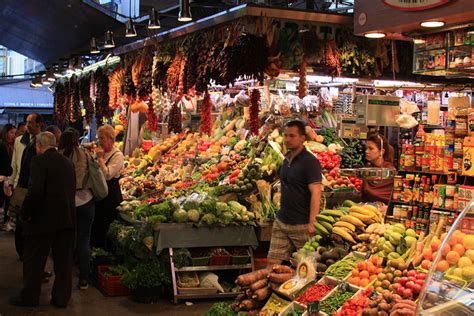 Hong kong food market is a chinese supermarket chain based in houston, texas. Central Market - A modern-day market for Hong Kong | Hong ...