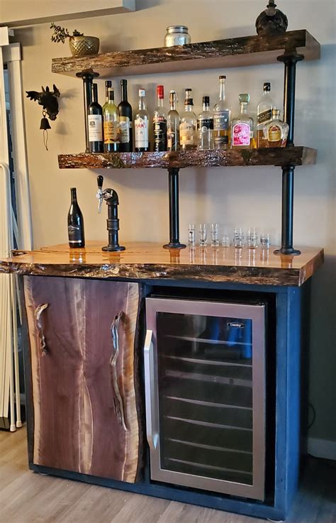 Lid Lube Live Edge Diy Kegerator Bar With Wine Fridge Live Edge Maple